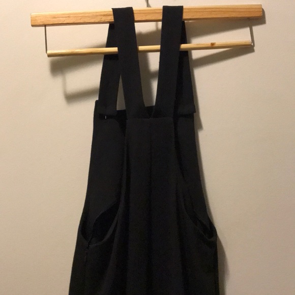 Apron dress - Picture 3 of 3